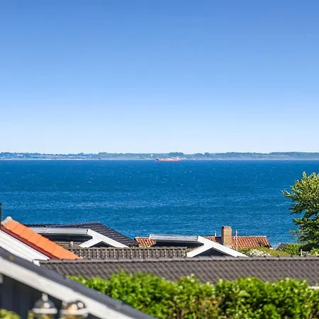 Сasa de vacaciones Hoghni - 300m From The Sea By Interhome Sjolund