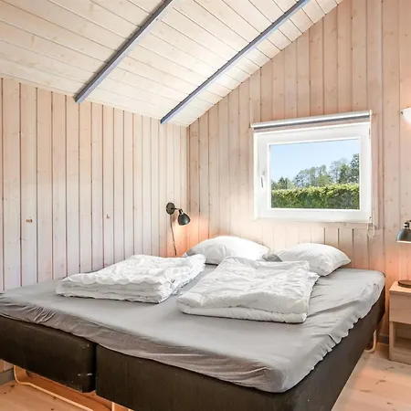 Hoghni - 300m From The Sea By Interhome Semesterbostad