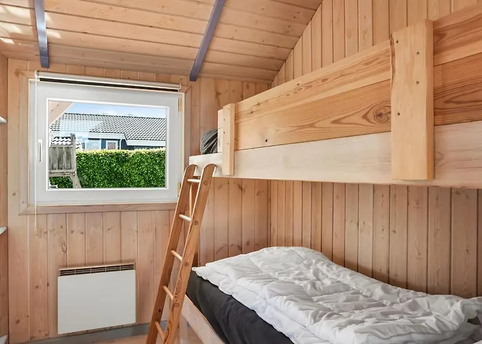 Дом отдыха Hoghni - 300m From The Sea By Interhome *